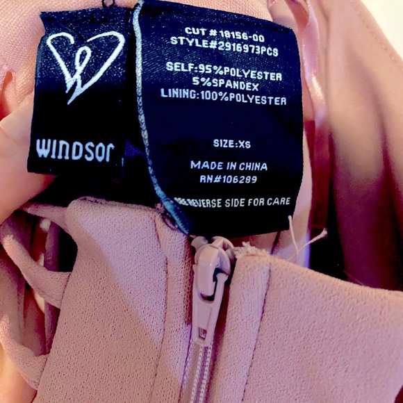 NWOT Pink Strappy Windsor Flair Dress - Picture 2 of 3